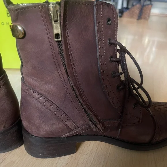 TED BAKER LONDON Combat Lace up Boots / Distressed Brown Leather / Size 7 - Picture 7 of 12